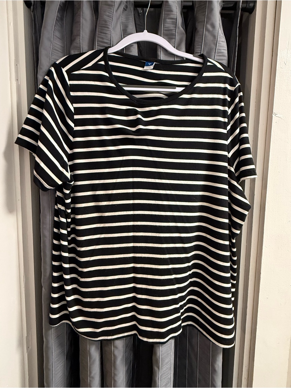 Old Navy Black and White Striped Tee